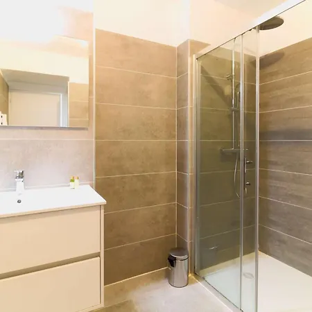 Select' - T2 A Saint-clair Au Lavandou Dans Neuve Avec Piscine - 180sud-b12 Appartement Le Lavandou